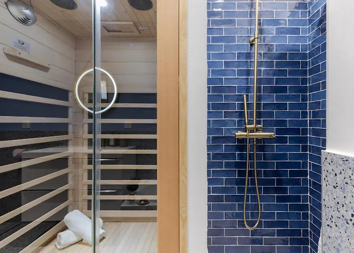 Lavie Maison Sauna And Hot Tub Seaside Apartmán *